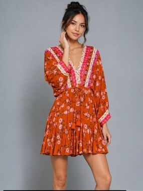 Aakaa Santa Maria Ginger Mini Dress Large | Boho Floral Border Print